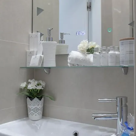 Wlr - Hoza Iii Apartament