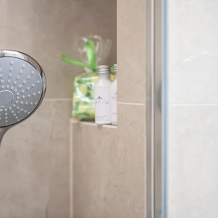 Appartement Wlr - Hoza Iii Warschau