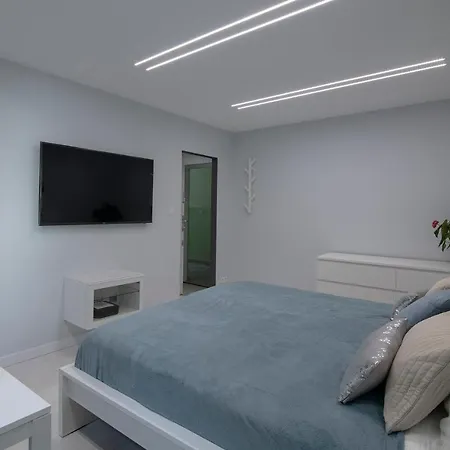 Wlr - Hoza Iii Apartament *