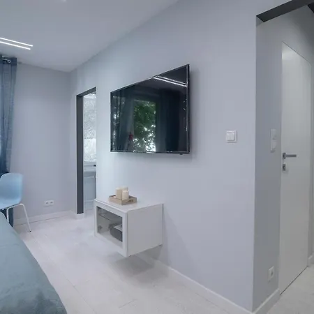 Wlr - Hoza Iii Апартаменты *