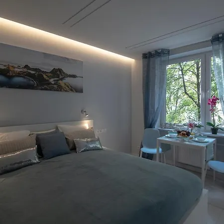 Wlr - Hoza Iii Appartement Warschau